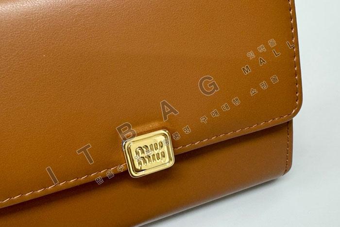 ̿̿ 3   MM8000