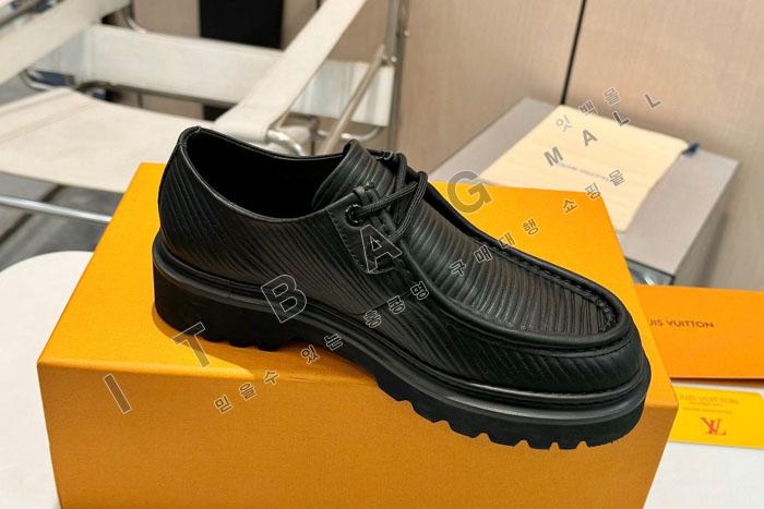 ̺      SH9661-2   