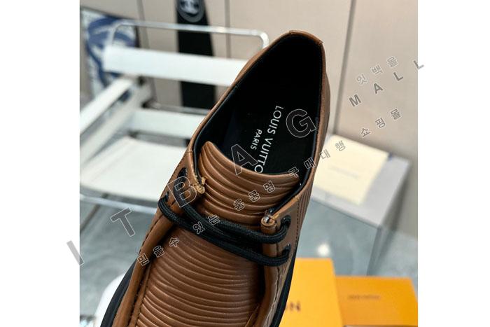 ̺      SH9661-3   