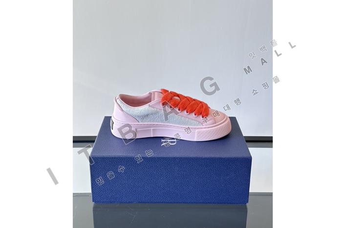  AND KAWS B33 Ŀ YF1301-1  