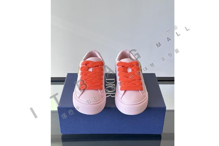  AND KAWS B33 Ŀ YF1301-1  
