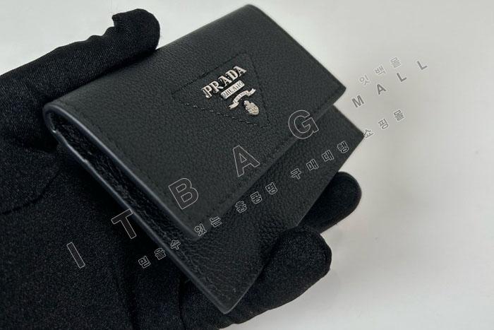  ī Ȧ 1MF028