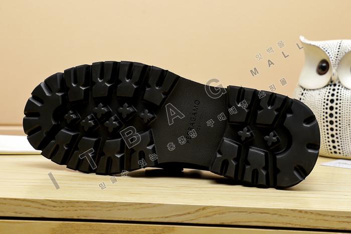 ䷹      MYB6913