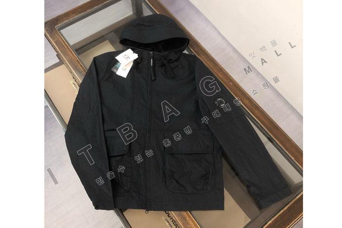 ڿ     DB8915-1
