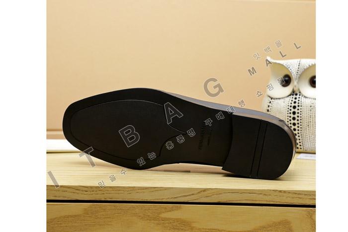 ䷹     MYB6066