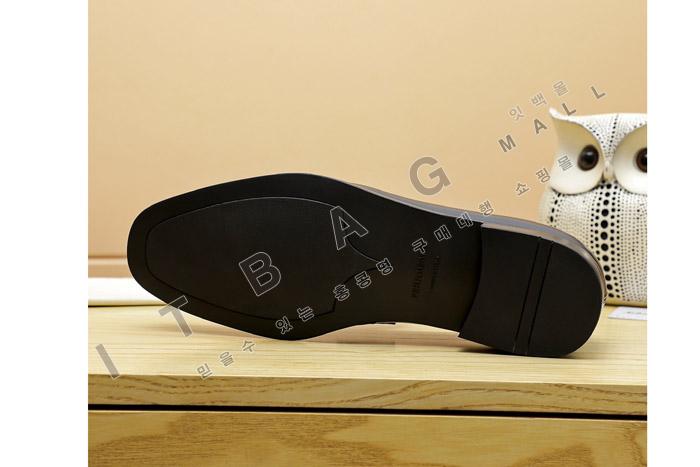 ䷹     MYB6069