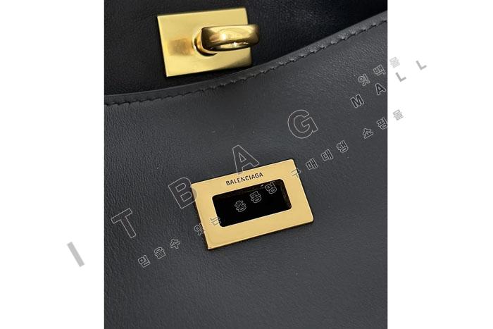 ߷þư      GA2048   24/Ż