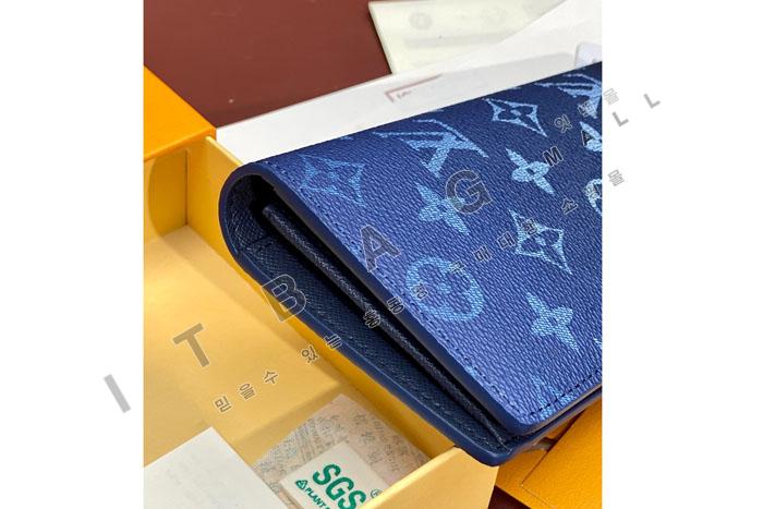 ̺ ¥     M11546-1