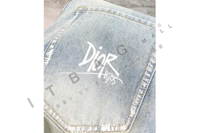    û  TD8026    25/Ż   