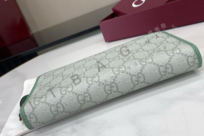  GG   819122    25/Ż