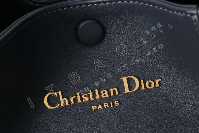  Signature ̵ Ŷ  DR91625    25/Ż