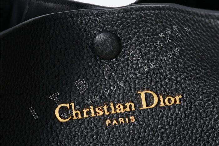  Signature ̵ Ŷ  DR91625-4    25/Ż