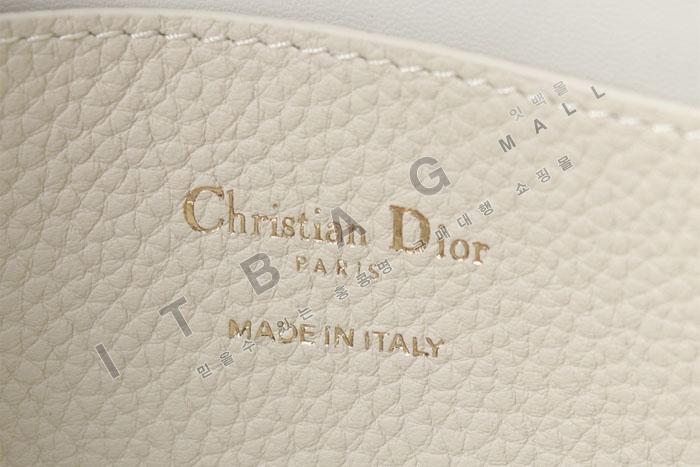  Signature ̵ Ŷ  DR91625-5    25/Ż