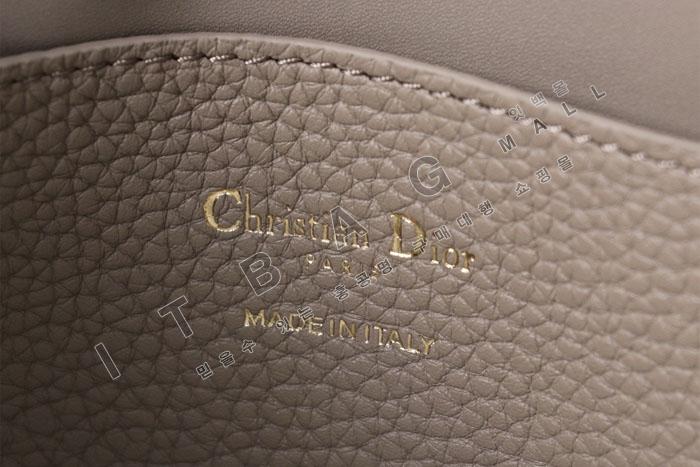  Signature ̵ Ŷ  DR91625-6    25/Ż