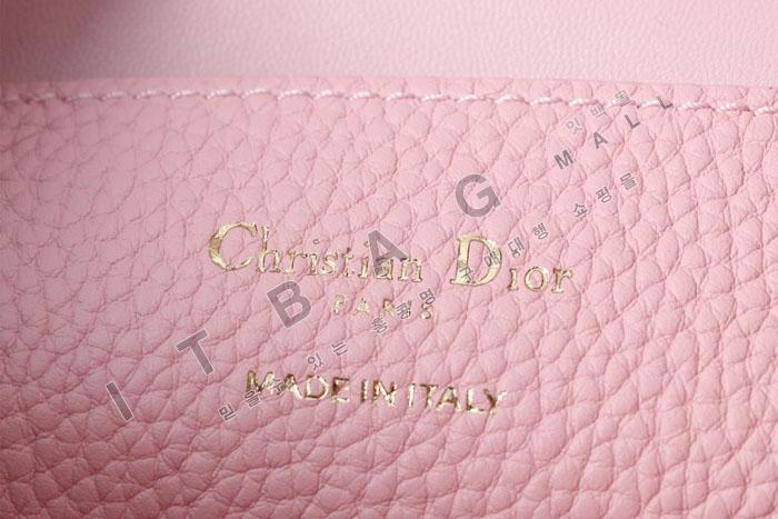  Signature  Ŷ  DR91626-2    25/Ż