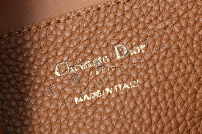  Signature  Ŷ  DR91626-3    25/Ż