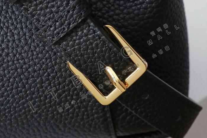  Signature  Ŷ  DR91626-4    25/Ż