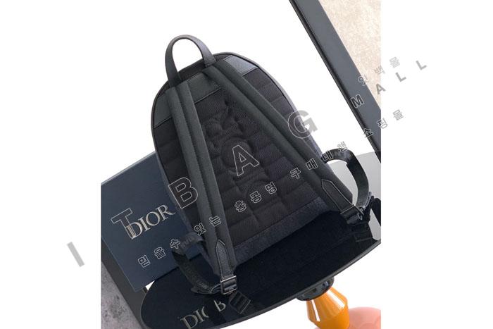  Rider 2.0 DIOR AND KAWS     DR91629    25/Ż