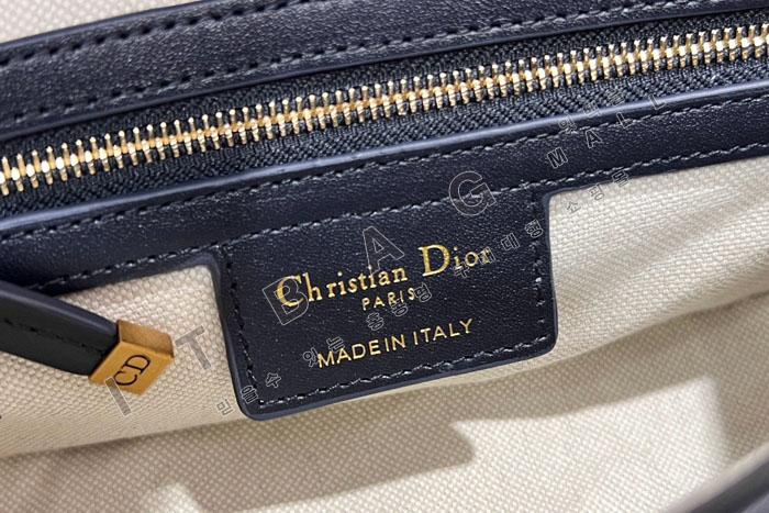  Streetchic    DR91638    25/Ż