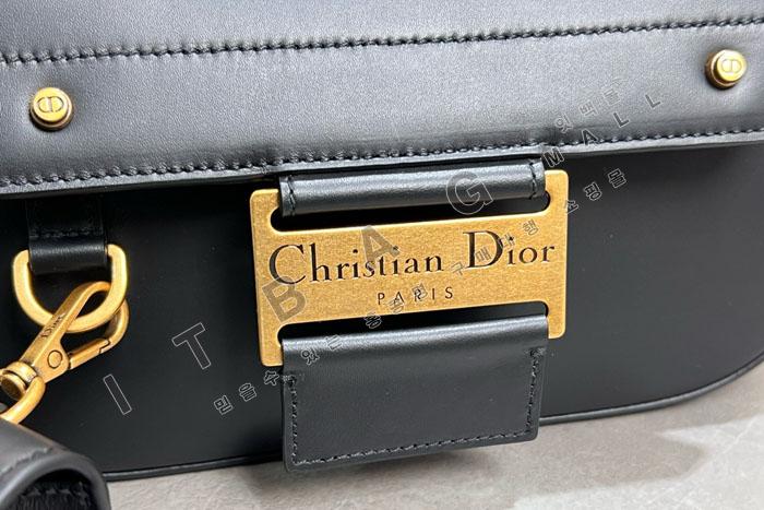  Streetchic    DR91638-1    25/Ż