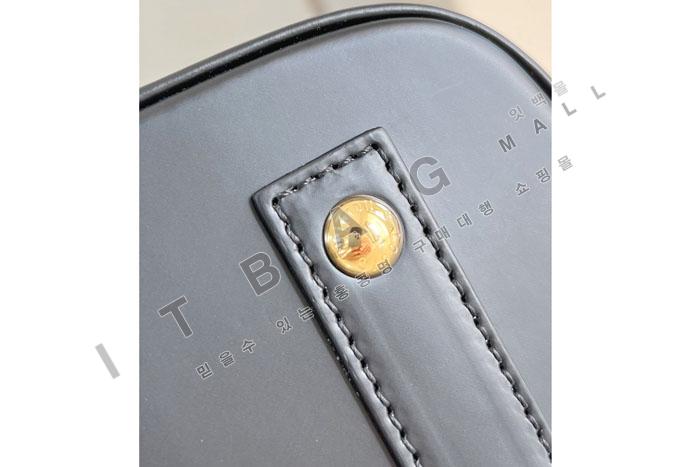 ̺ x TM ˸ BB   M13670  25/Ż