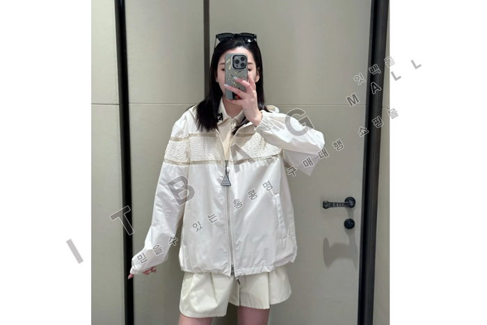 Ŭ  ĵ    MJ3369    25/Ż 