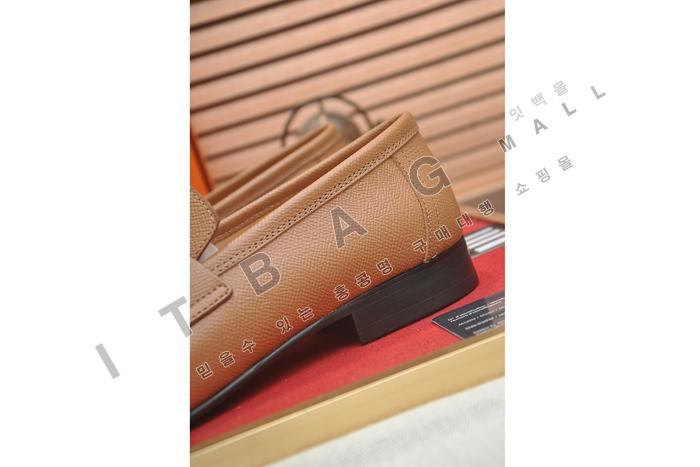 ޽       MYB6905