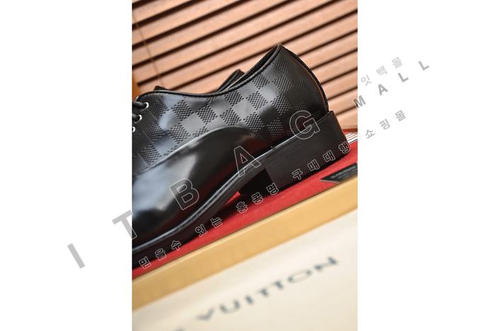 ̺    MYB6908