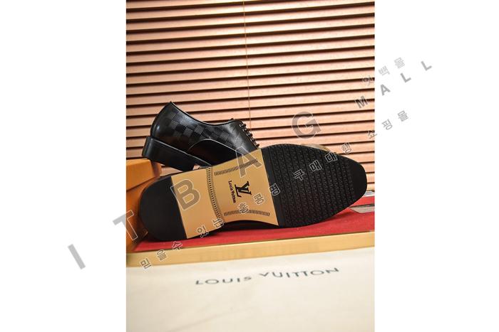 ̺    MYB6908
