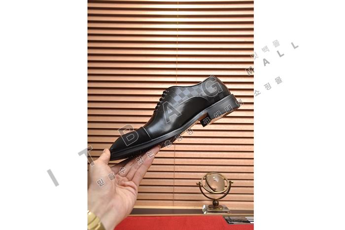 ̺    MYB6908