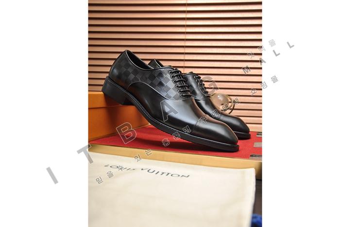 ̺    MYB6908